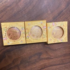 BNIB Winnie the Pooh x colourpop super shock highlight trio
